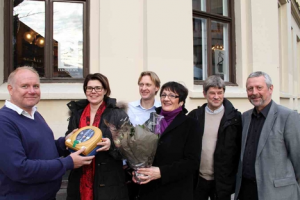 AED donation Norway, HeartSine